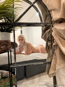 This isn t me seducing you through the mirror unless it s working