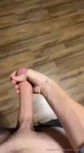 Lil cumshot for you