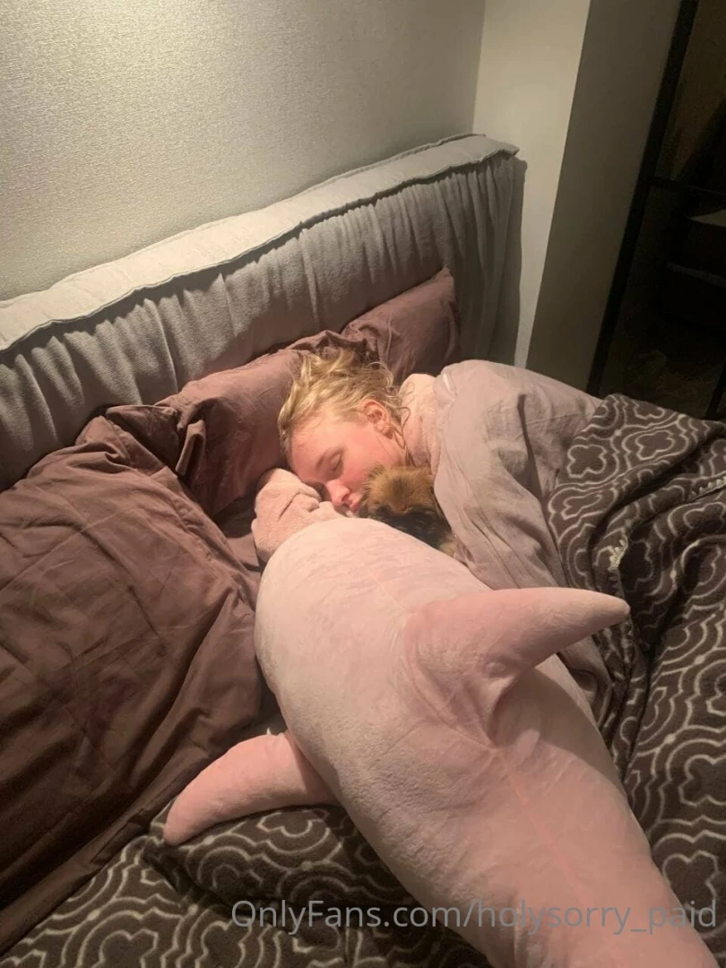 I ve been on my feet all day today and just got to bed it s so nice to 