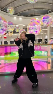 You know some days are just good the weather is perfect my bag is