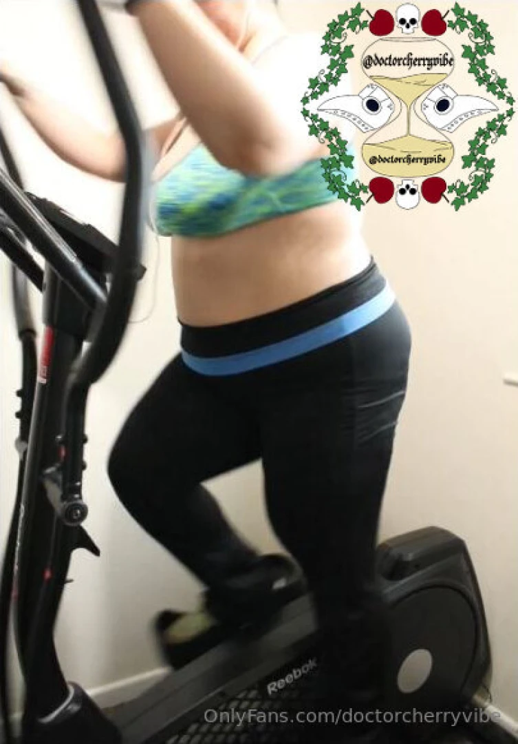 Workout bundle so i did a 10 minute cross-trainer workout my body said part 3 