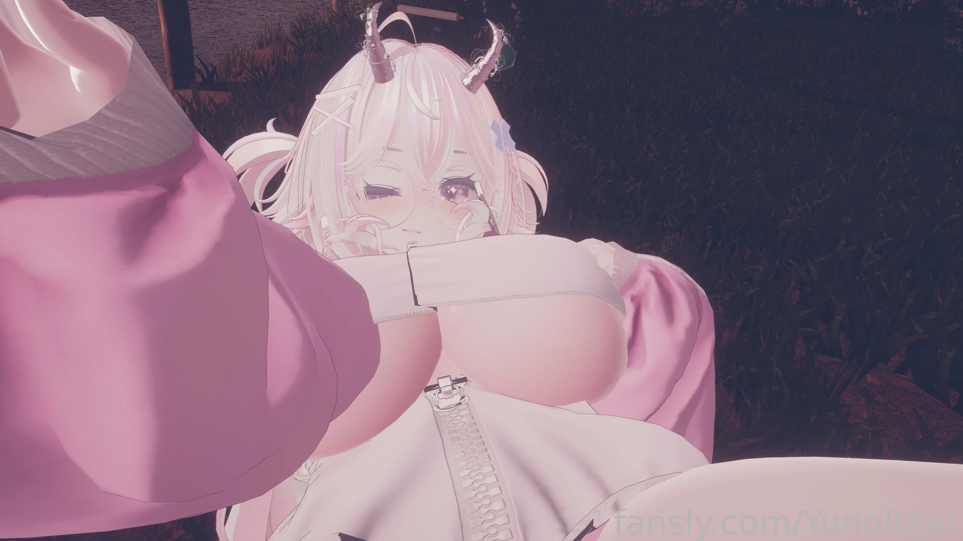 Live in a biiiiiit grrrrrr lewd 