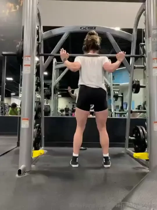 Getting these crew socks nice and sweaty for a customer 