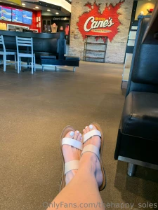 Who s buying lunch tippers get a special pic of their choice