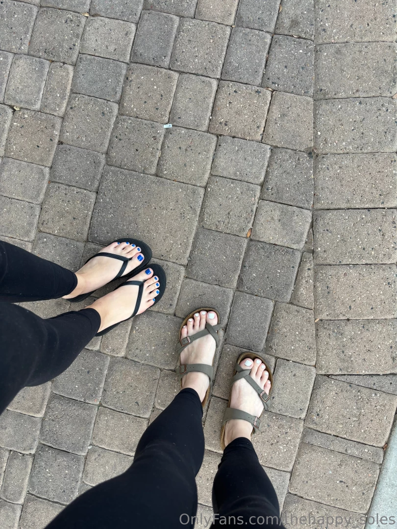 Hehe so thankful my sweet sister gets to stay an extra day anyone 