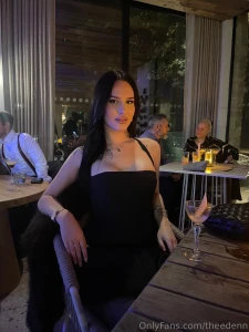 If i were your girl would you be proud to show me off