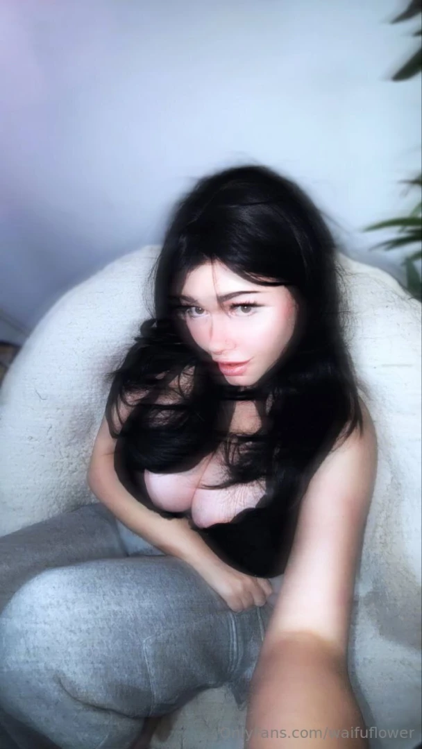 Is this the kind of look you want to see when i m all yours 