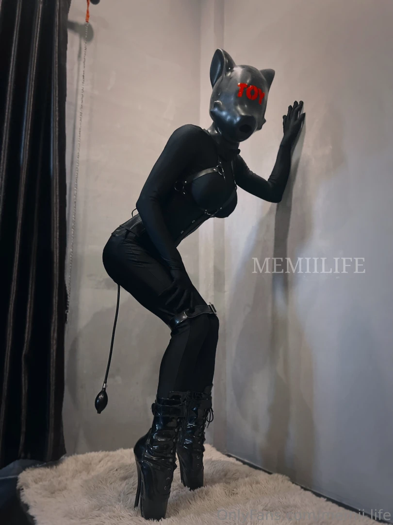 These shoes make it very difficult for me to stand up straight 