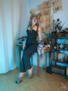 Mi-pirate mi-femme d affaires mais 100 badass half pirate half