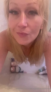 mommablondebombshell - Want to slide in i m waiting for you in dms 