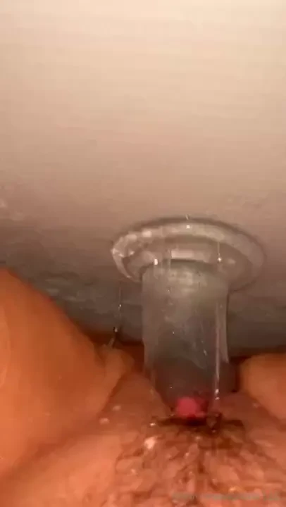 Love hand toys i absolutely love being stretched out 