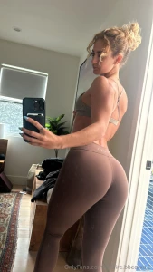 I only reply on my free page onlyfans com cclaire bbearxo