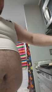 Making and chugging a blender full of gainer shake made of ice cream
