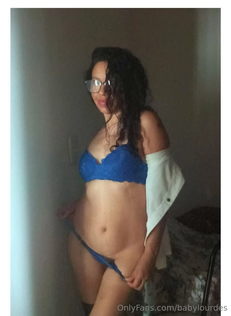 Patrylovesexy i m a hot milf willing to fulfill all your whims honey 