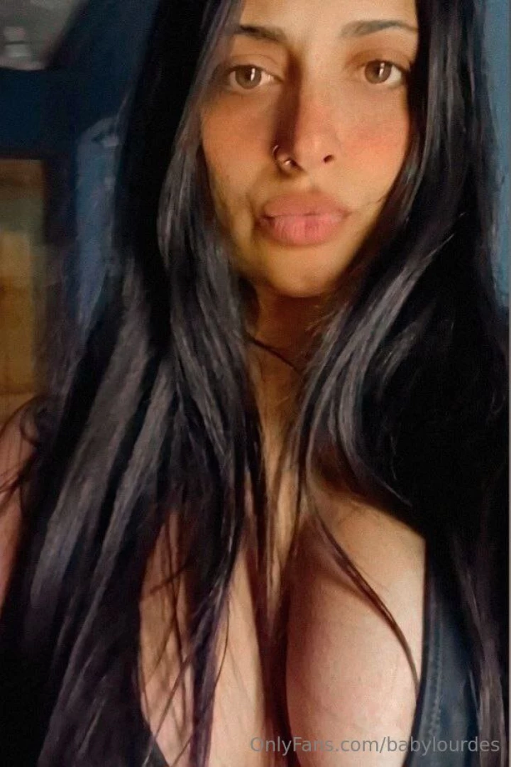 Free free negranoe latina brunette ready to give you whatever you want 