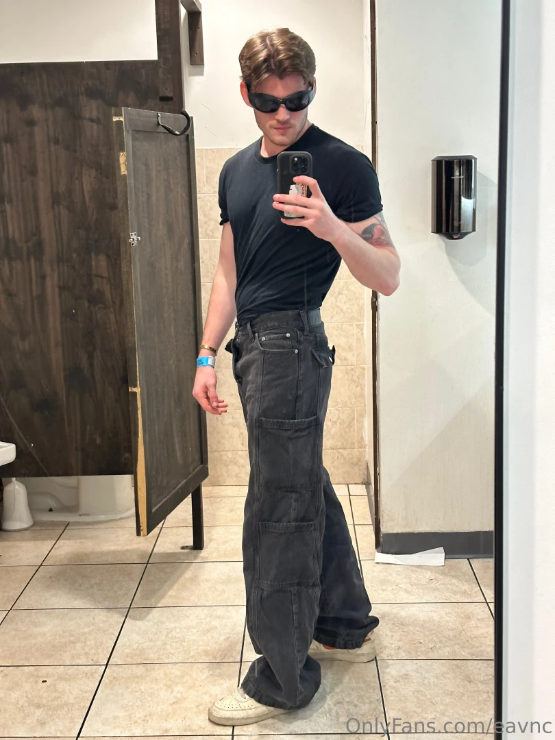 Making your feed a little more exciting today 