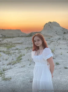 Free free free fieryrosee is so lonely she needs you she wants to feel part 372