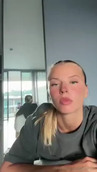 Would you rather me sit on your face or cock right now part 1 
