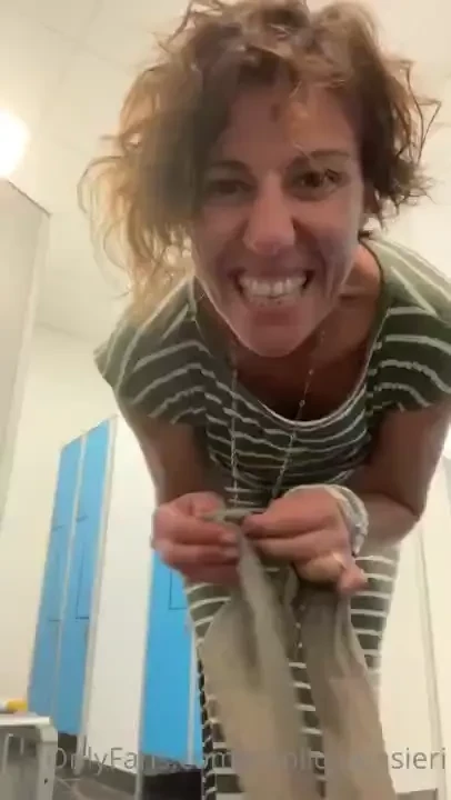 Del lavoro e delle calze apposta 