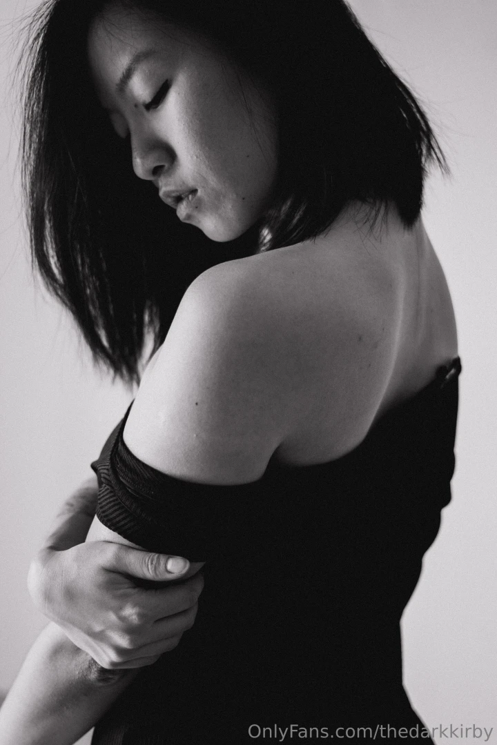 En yes if you buy this post you ll see more sexy shots especially if part 2 