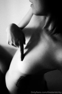 En yes if you buy this post you ll see more sexy shots especially if