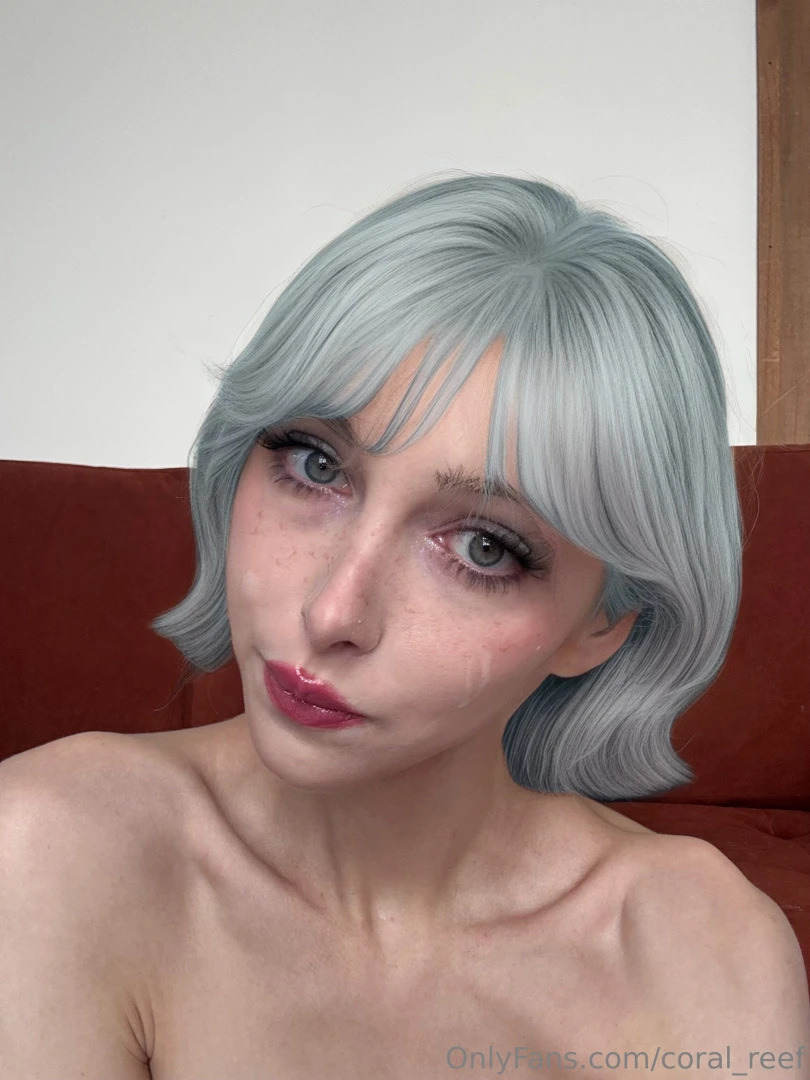 Gray hair don t care nothing on but a little glare dm me if you dare 