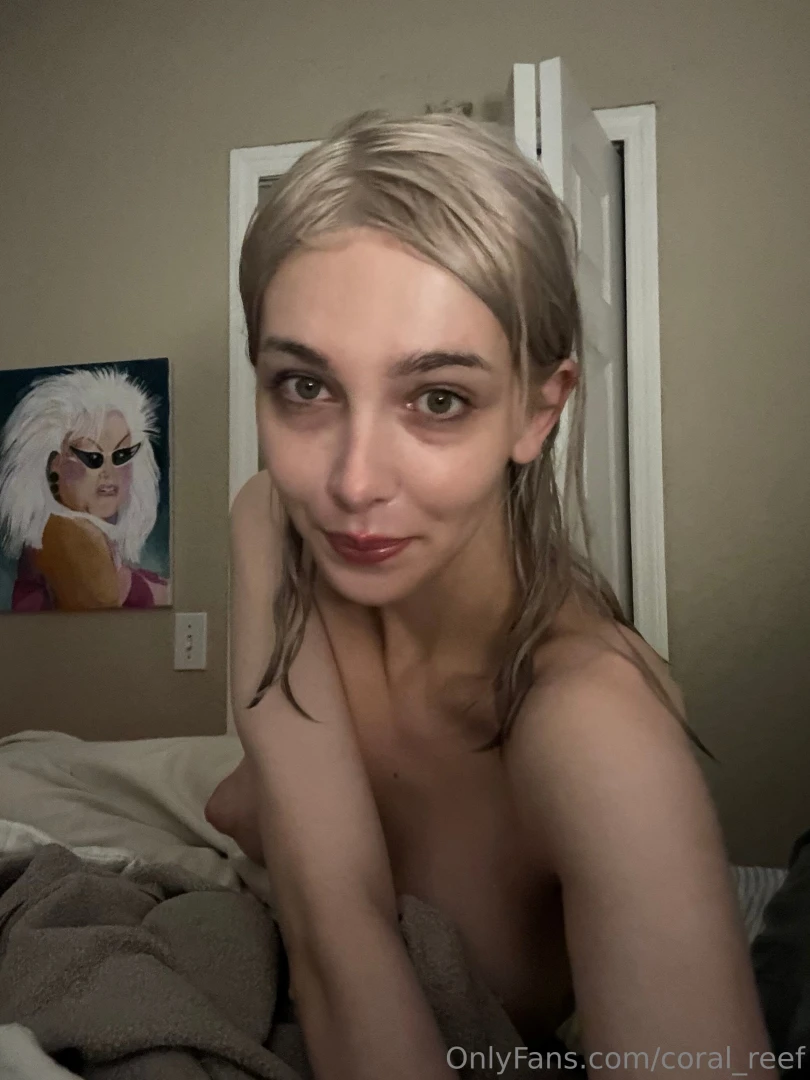 I m ready to be your dirty little secret 