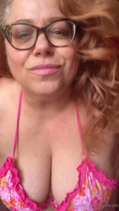 Don t be shy baby i don t bite