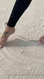 crystalinked - I love having my feet in the sand 