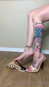 crystalinked - I can t seem to keep my shoes on today 