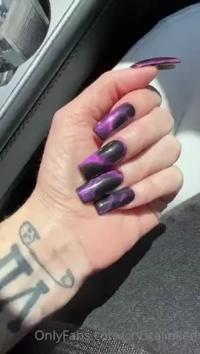 This new mani is fire 