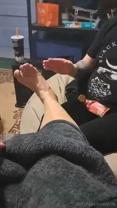 Compare and a foot massage part 5 