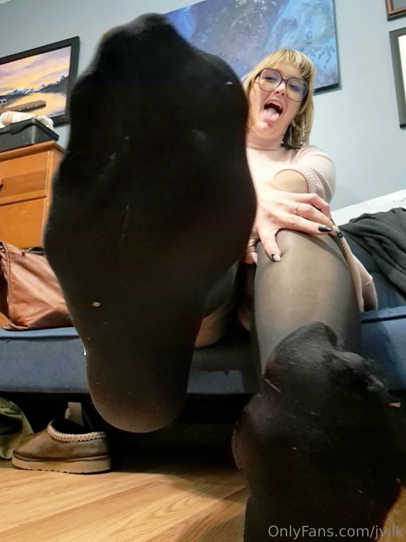 Wow these tights are needing a footboth stat part 3 