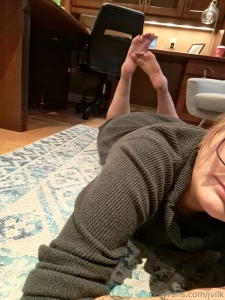 Bow down start worshipping if you can even handle these giant feet part 2