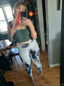 Swipe to see how i m measuring up today part 4