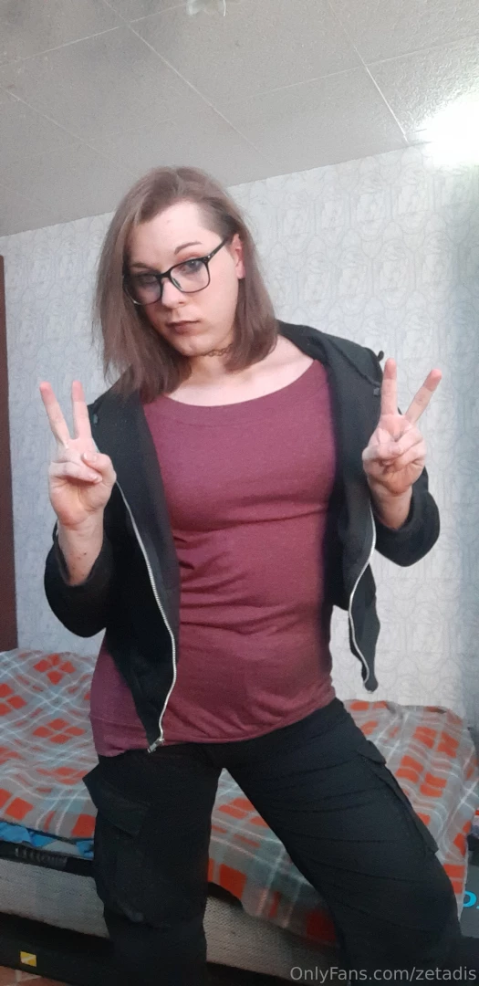 First pictures of the year 2025 casually slaying it part 2 