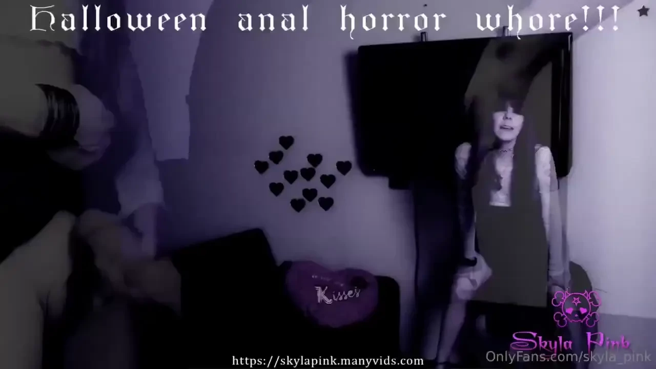 Anal horror whore is cumming soon want to see me play with my ass and 