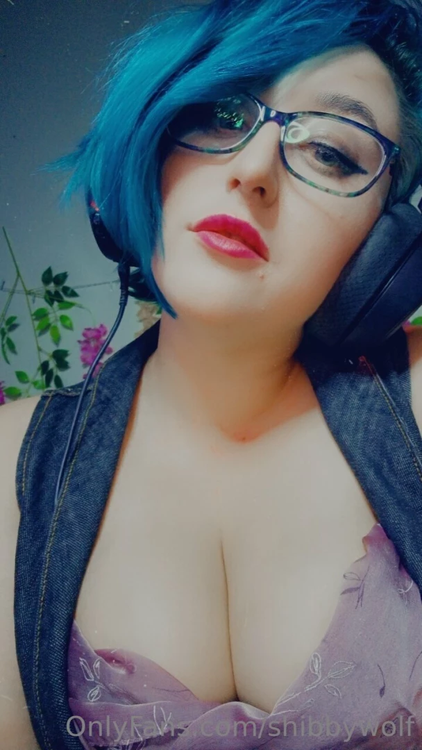 Wanna play some games with me 