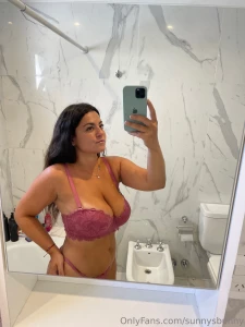 Okay wait melodyfcups really just dropped an of outta nowhere she s a part 1