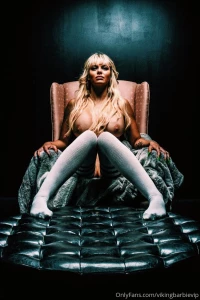 Bow down to your queen shutterman