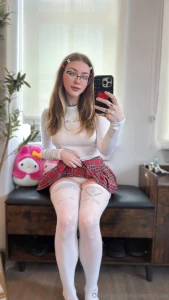 Help me take my skirt off 3 part 1