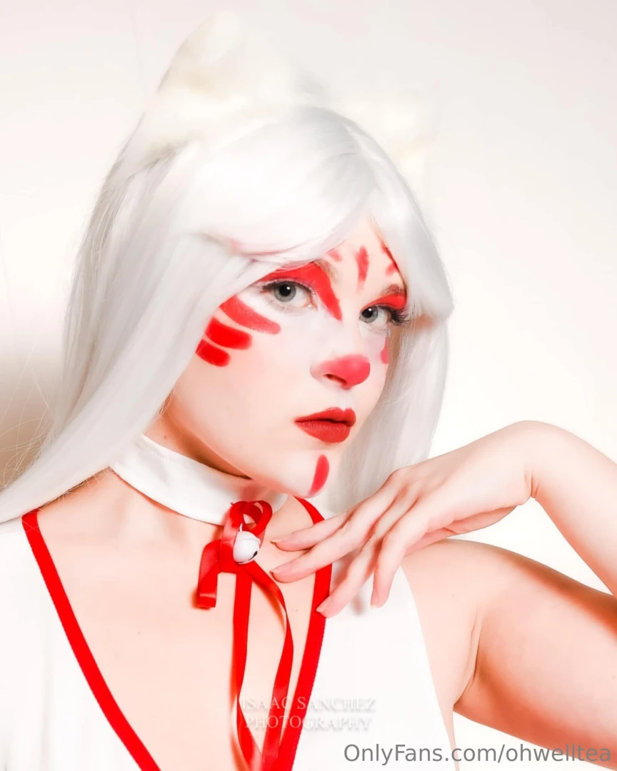 Sneaky kitsune 