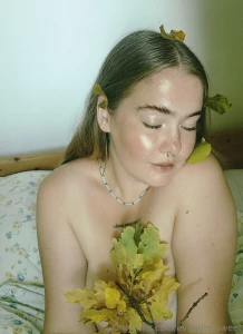 With my beauty and sexuality i am like a fire that flares up among the part 2