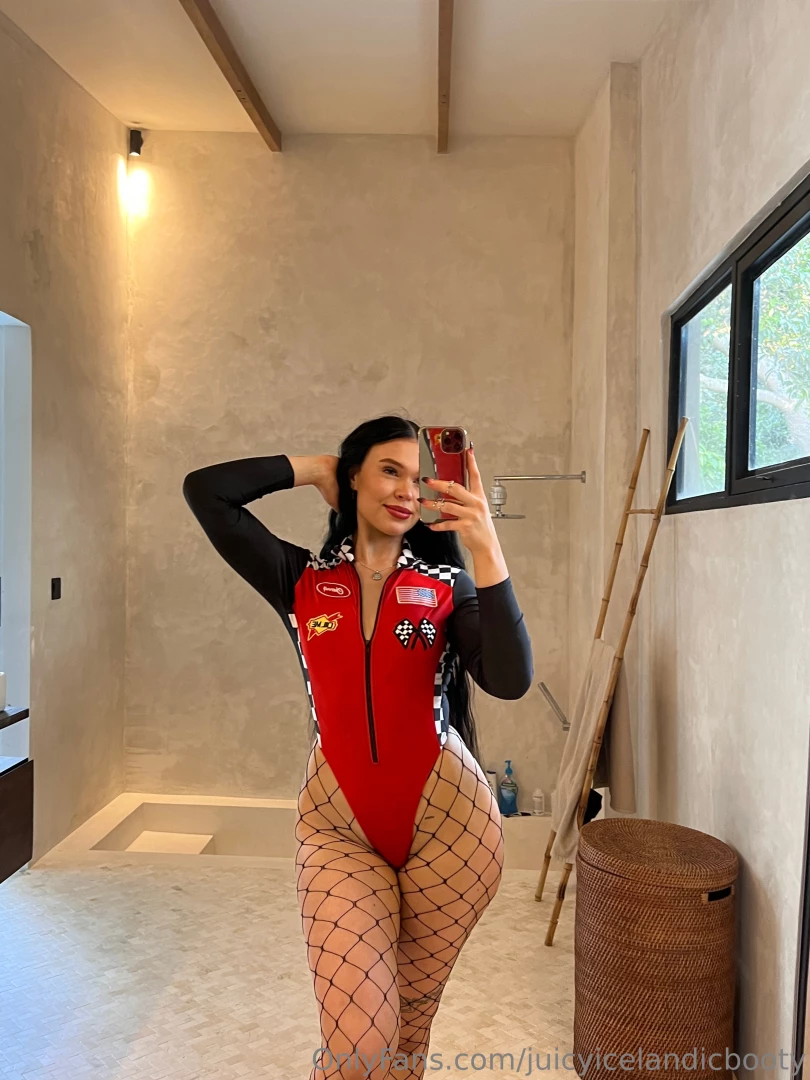 Glimpses of self-discovery 