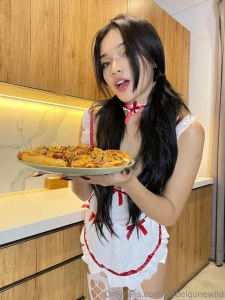 My pie or this pizza