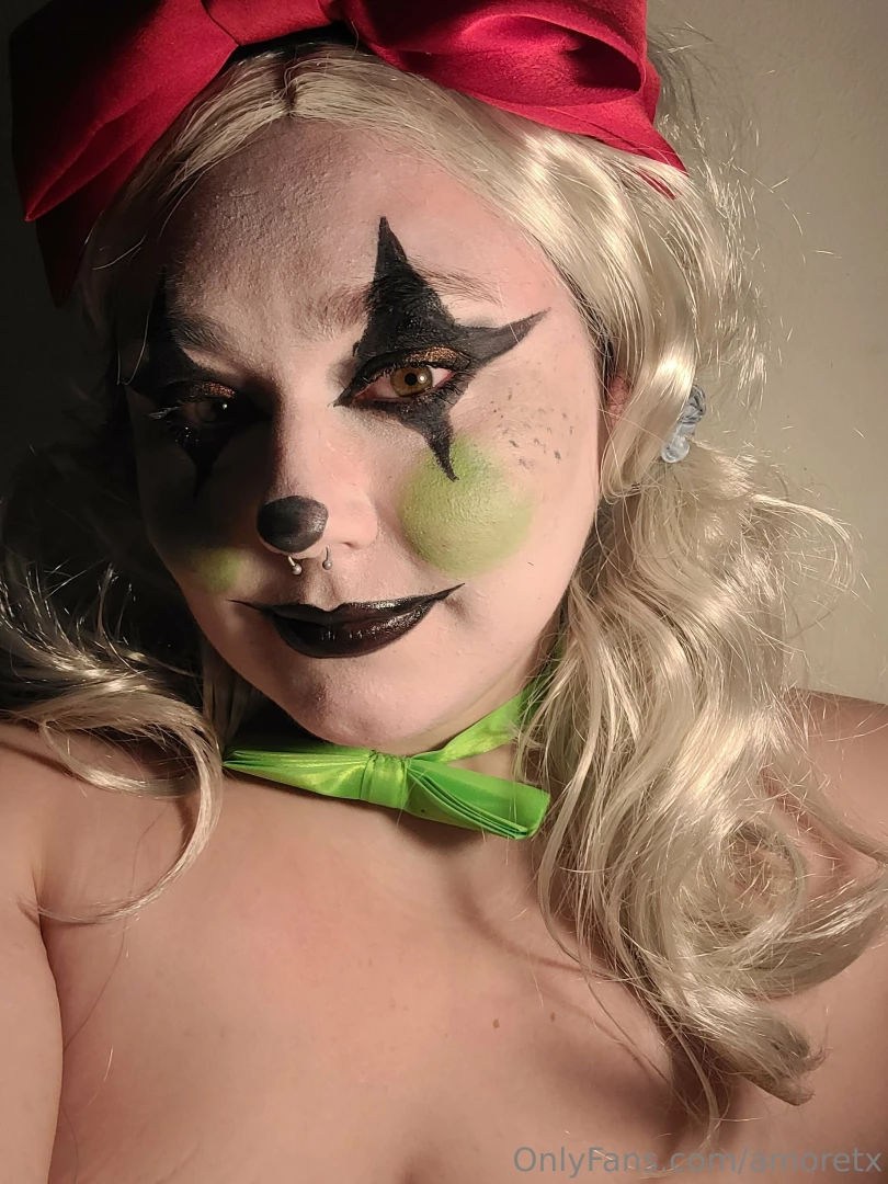 amoretx - Clown selfies i didn t release i really want to do more clown makeup part 3 