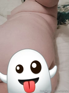 Some soft booty pics from a cozy bed small pussy flashes part 1