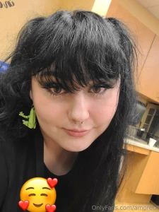 Tempted af to cut my bangs again yes bangs or no bangs part 1