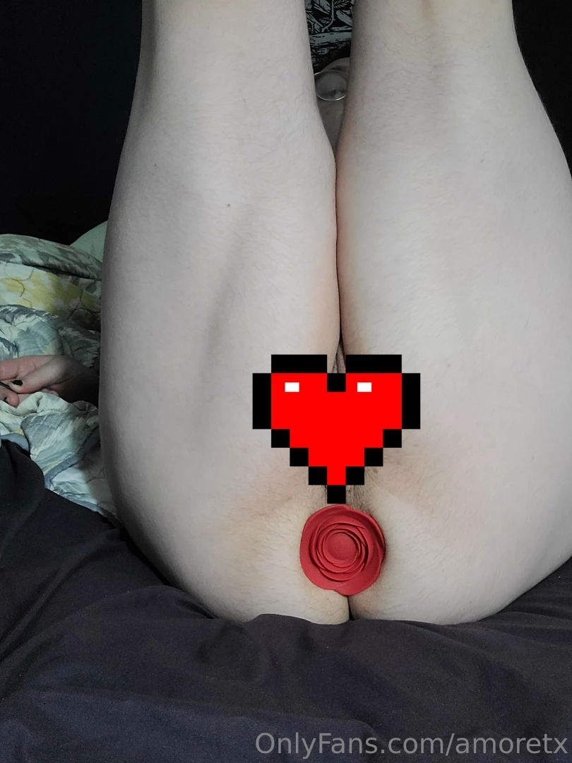 amoretx - Watch me push out my giant rose butt plug in two positions 