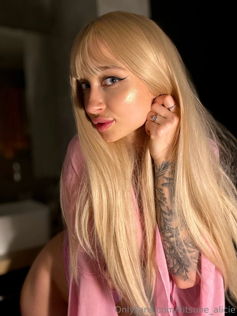 What do you think of my new look haha don t worry it s just a wig but 